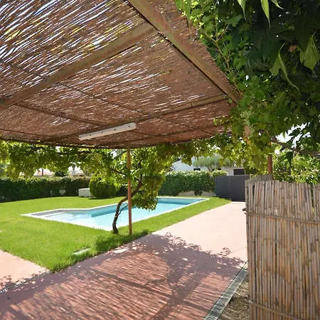 Casa Comoda Con Piscina Privada Y Jardin En - Es-89-143 Prázdninový dům *
